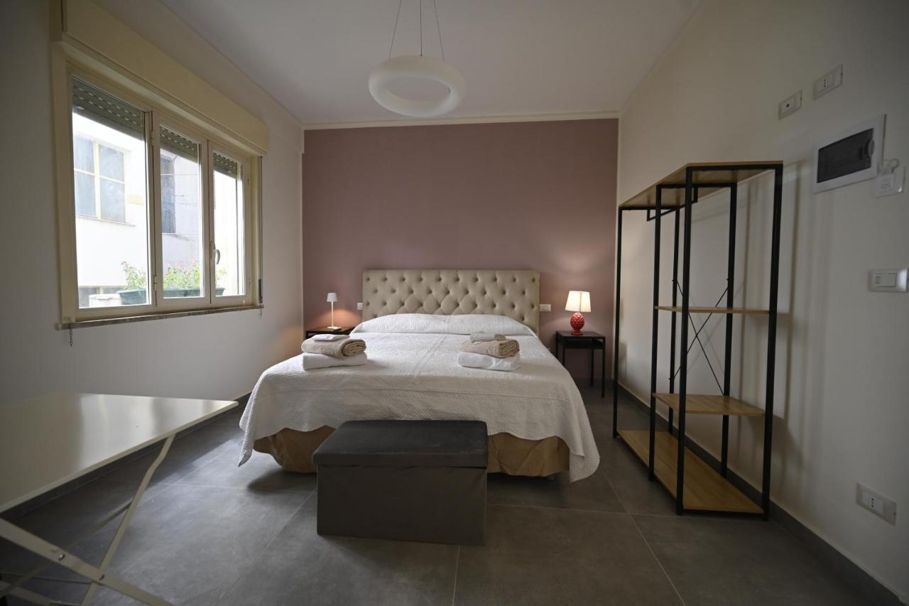 Dante284 Suites&Rooms Palermo Bagian luar foto