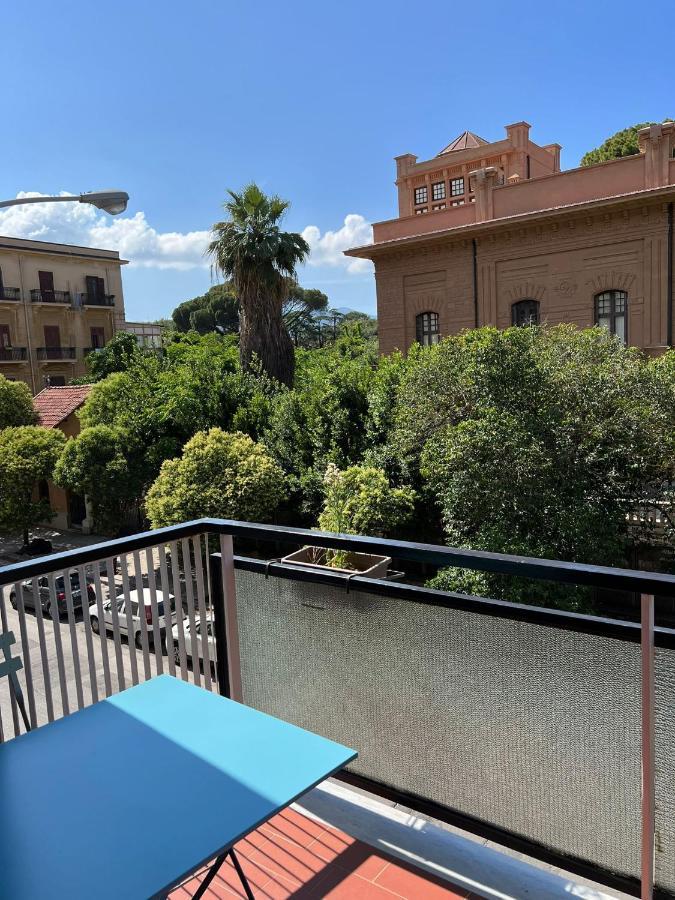 Dante284 Suites&Rooms Palermo Bagian luar foto