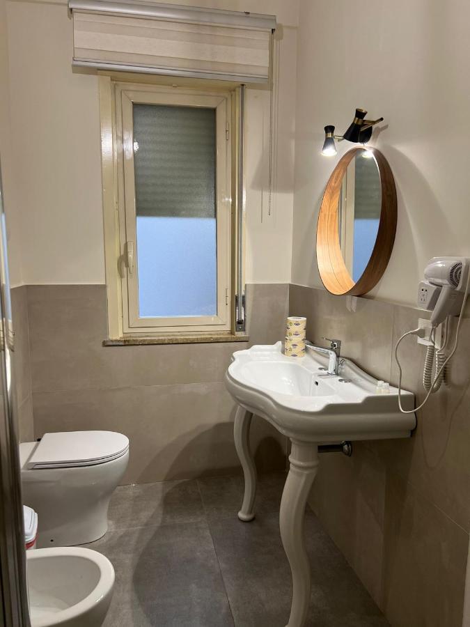 Dante284 Suites&Rooms Palermo Bagian luar foto