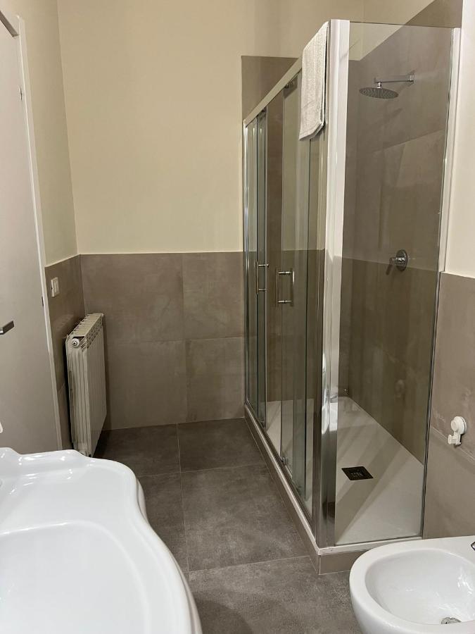 Dante284 Suites&Rooms Palermo Bagian luar foto