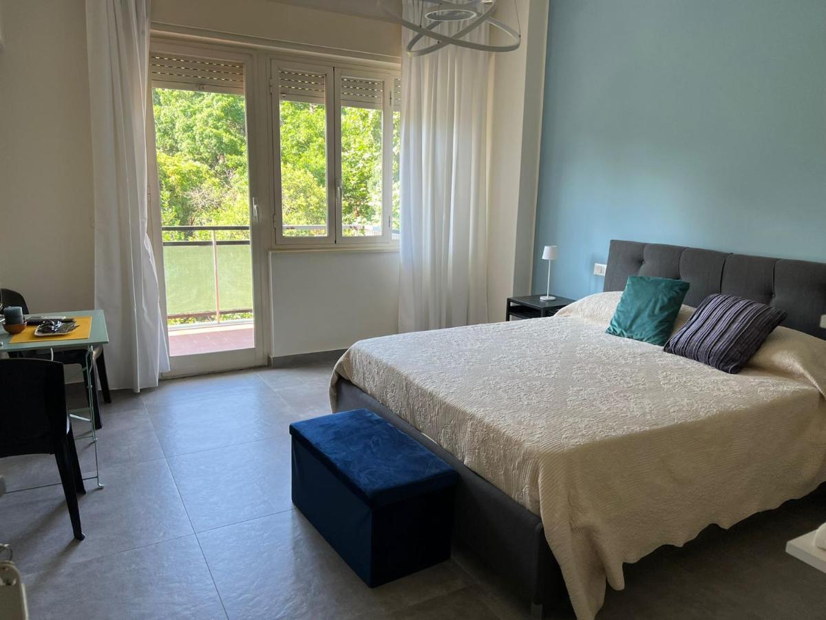Dante284 Suites&Rooms Palermo Bagian luar foto